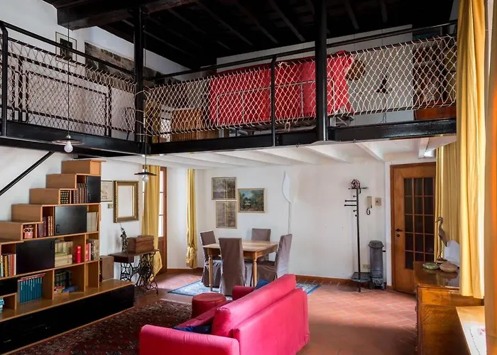 Loft In Pieno Centro Storico * Como