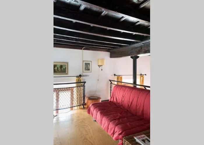 Loft In Pieno Centro Storico * Como