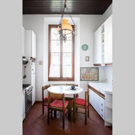 Loft In Pieno Centro Storico Como